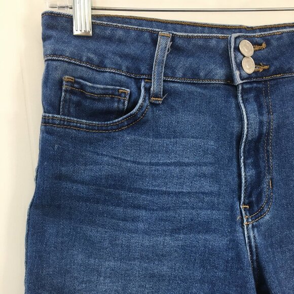 Just Black Medium Wash Jean Cut Off Shorts Size 28 (6) EXCELLENT Condition - Picture 2 of 6